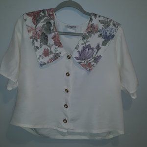 Sailor Colar Top with Faux Pearl Buttons Size Large
